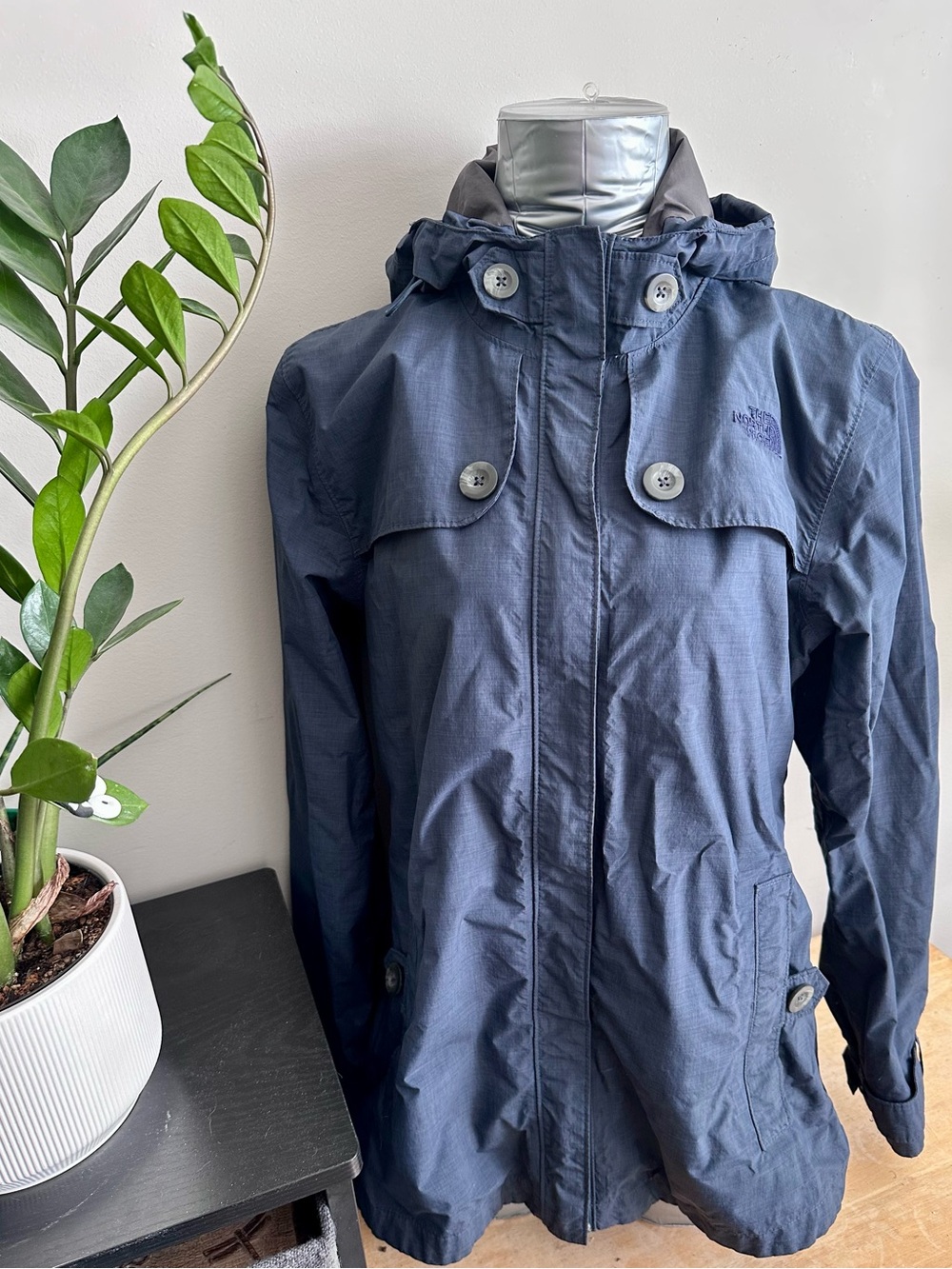 The North Face Navy Hooded Trench Coat Size M